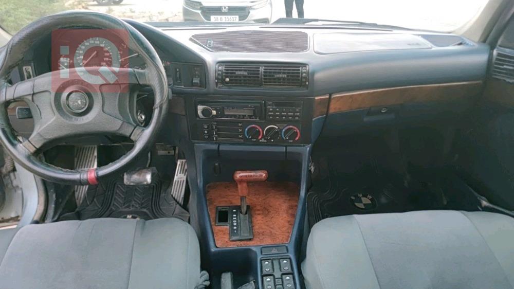 بی ئێم دەبڵیو سیریەس 5